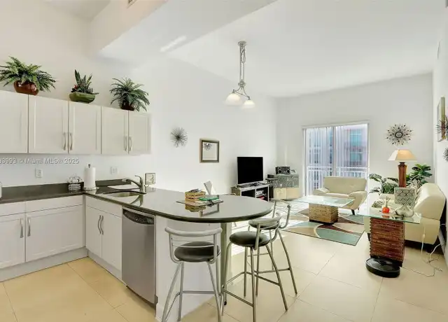 Property at 7290 SW 90th St #703, Miami, FL, 33156, 1 bed, 1 bath, [object Object]