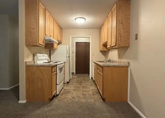 Property at 515 30th Ave N Unit 5, Fargo, ND, 58102, 2 beds, 1 bath, [object Object]