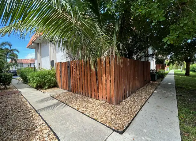 Property at 1251 S Federal Hwy #1190, Boca Raton, FL, 33432, 2 beds, 2.5 baths, [object Object]