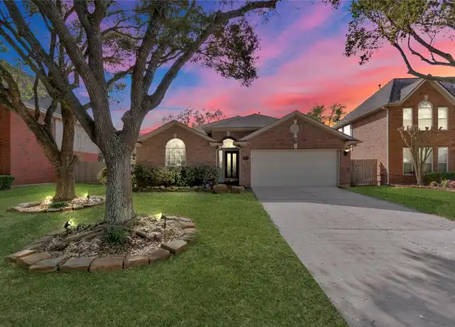 Property at 1303 Raintree Cir, Sugar Land, TX, 77479, 3 beds, 2 baths, [object Object]