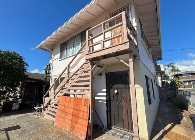 Property at 1508 Sing Loy Ln Unit Downstairs, Honolulu, HI, 96817, 2 beds, 1 bath, [object Object]