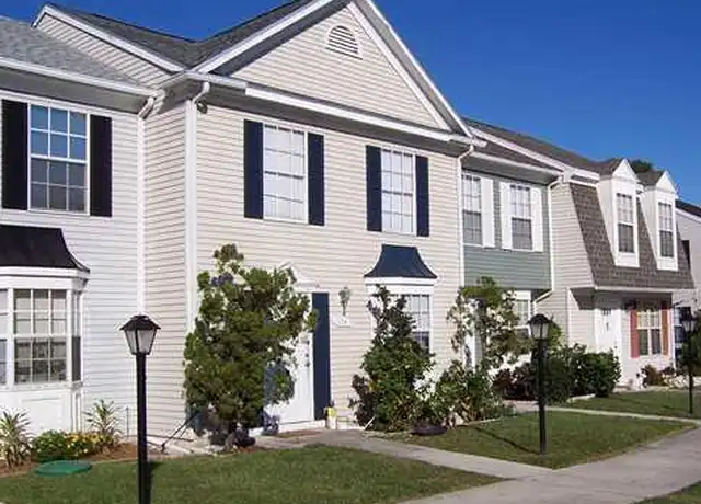 Property at 304 Georgian Park Dr, Jupiter, FL, 33458, 2 beds, 2.5 baths, [object Object]