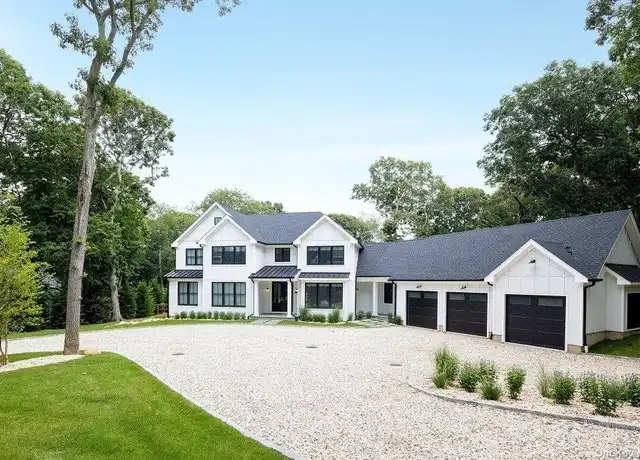 Property at 650 Pine Ave, Southold, NY, 11971, 8 beds, 7 baths, [object Object]