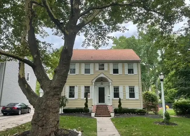 Property at 725 Raymere Ave, Interlaken, NJ, 07712, 3 beds, 2.5 baths, [object Object]
