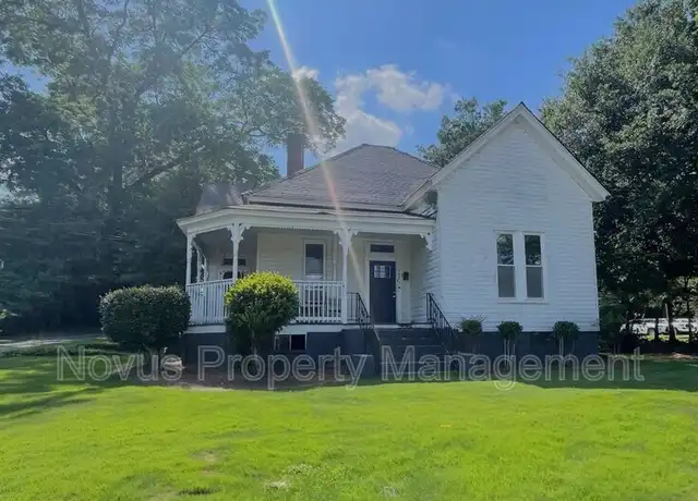 Property at 430 College St Unit A, Carrollton, GA, 30117, 1 bed, 1 bath, [object Object]