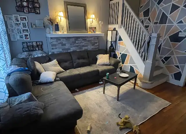 Property at 1659 Methyl St Unit 1659, Pittsburgh, PA, 15216, 2 beds, 1 bath, [object Object]