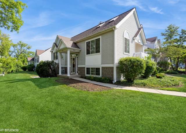 Photo of 2424 Dawson Ln, Algonquin, IL 60102