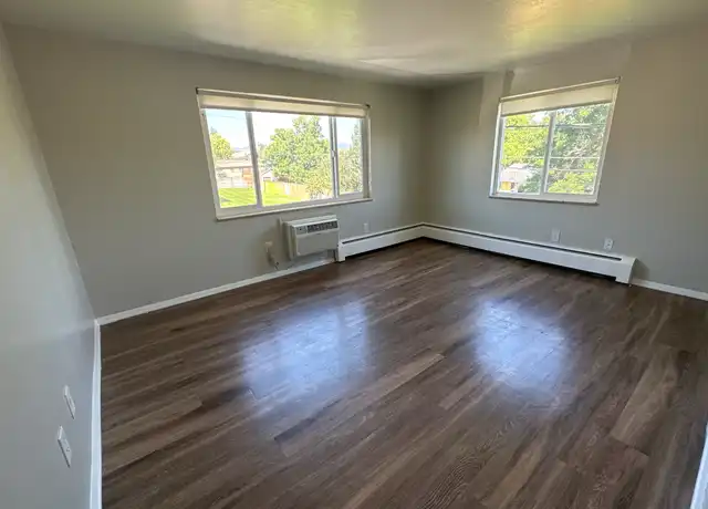 Property at 10667 W 8th Ave Unit 667-4, Lakewood, CO, 80215, 1 bed, 1 bath, [object Object]