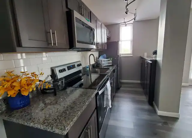 Property at Congress West - 5316 Pershing Ave, Saint Louis, MO, 63112, 2 beds, 1 bath, [object Object]