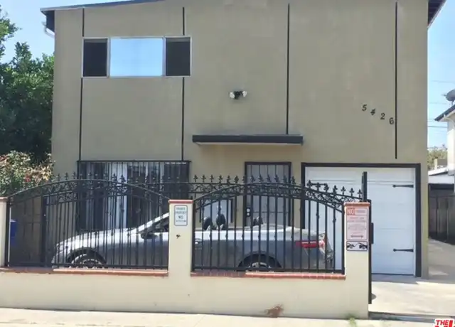 Property at 5426 Blackwelder St Unit 2, Los Angeles, CA, 90016, 2 beds, 1 bath, [object Object]