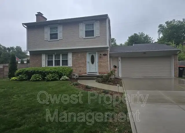 Property at 2236 Elmwood Dr SE, Grand Rapids, MI, 49506, 3 beds, 1.5 baths, [object Object]