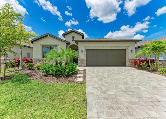 Property at 19765 Fishhawk Trl, Venice, FL, 34293, 3 beds, 3 baths, [object Object]