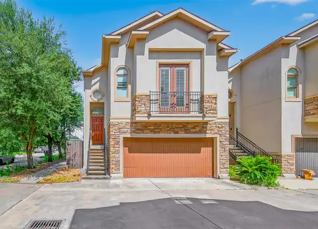 Property at 1042 W 25th St Unit A, Houston, TX, 77008, 3 beds, 2.5 baths, [object Object]