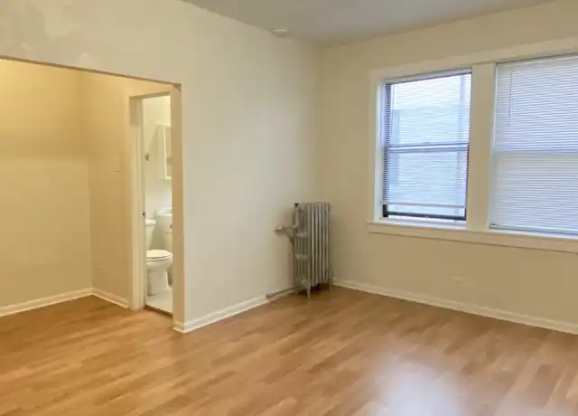 Property at 839 W Sheridan Rd Unit 217, Chicago, IL, 60613, 0 beds, 1 bath, [object Object]