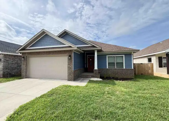 Property at 12531 Lillian Hwy, Pensacola, FL, 32506, 4 beds, 2 baths, [object Object]