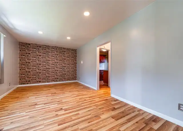 Property at 23428 131st Ave, Rosedale, NY, 11422, 1 bed, 1 bath, [object Object]