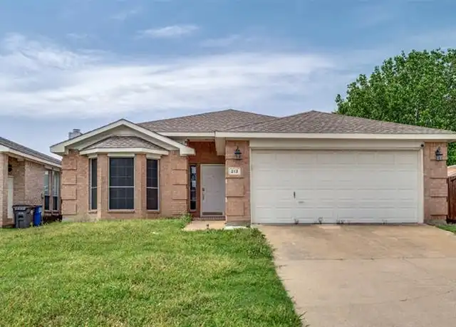Property at 213 Port Ingleside Dr, Little Elm, TX, 75068, 3 beds, 2 baths, [object Object]