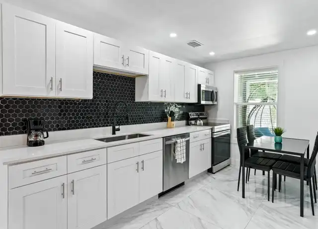 Property at 4115 N Hubert Ave, Tampa, FL, 33614, 1 bed, 1 bath, [object Object]