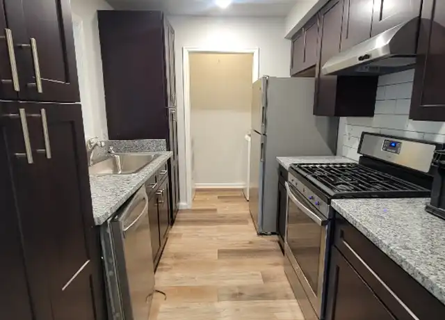 Property at 2292 Wellington Cir, Lithonia, GA, 30058, 3 beds, 2 baths, [object Object]