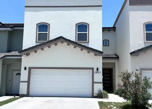 Property at 1905 Sunset Dr, Mission, TX, 78572, 3 beds, 2.5 baths, [object Object]