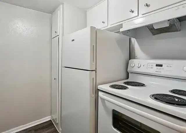 Property at El Morocco - 3201 Finley Rd, Irving, TX, 75062, 2 beds, 2 baths, [object Object]