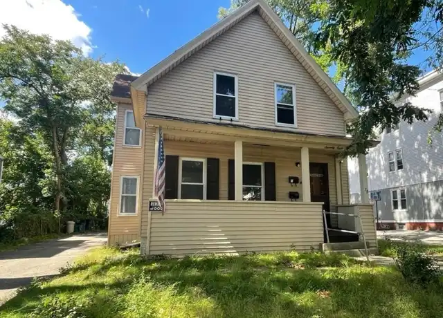 Property at 78 Birch St Unit 2, Worcester, MA, 01603, 2 beds, 1 bath, [object Object]
