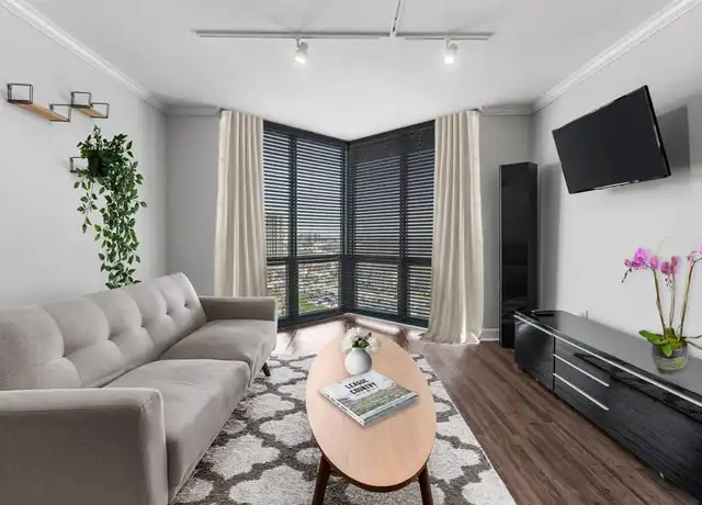 Property at 2870 S Pharr Court NW Unit 2003, Atlanta, GA, 30305, 1 bed, 1 bath, [object Object]