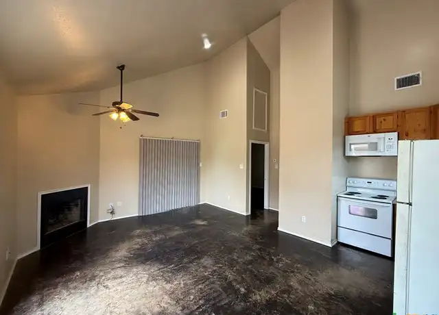 Property at 41340 FM3159 Unit L, Canyon Lake, TX, 78133, 3 beds, 2 baths, [object Object]
