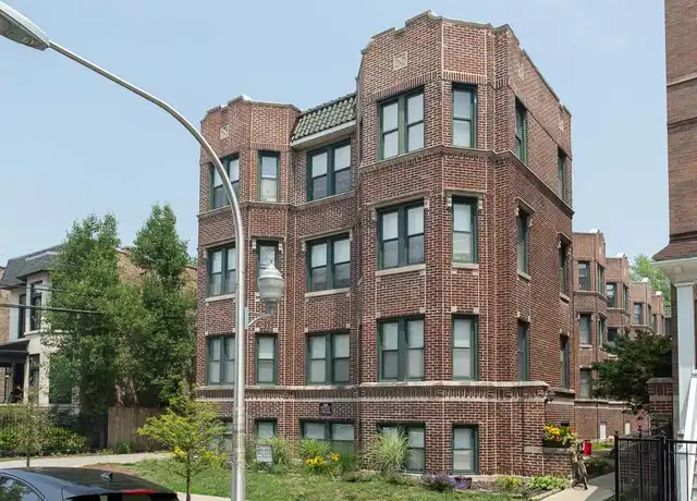 Property at 3845 N Greenview Ave Unit 3S, Chicago, IL, 60613, 1 bed, 1 bath, [object Object]