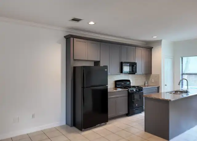 Property at 8710 Knox St Unit A, Houston, TX, 77088, 3 beds, 2.5 baths, [object Object]