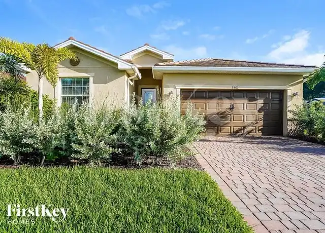 Property at 3501 E Hampton Cir, Alva, FL, 33920, 4 beds, 3 baths, [object Object]