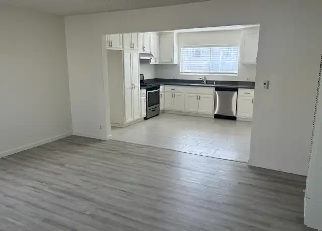 Property at 16685 Crenshaw Blvd, Torrance, CA, 90504, 2 beds, 1 bath, [object Object]