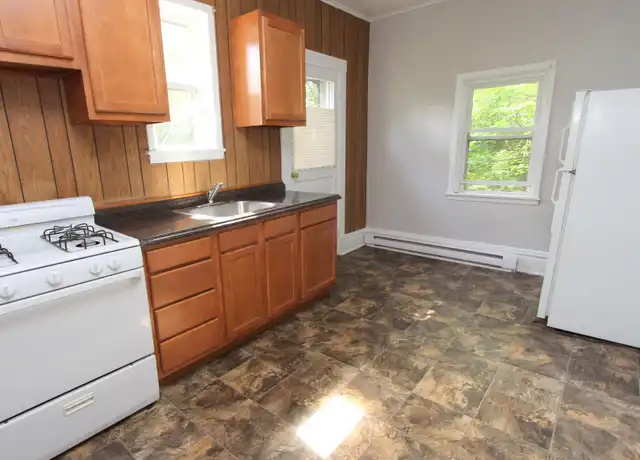 Property at 2617 Shady Ave Unit 4, Pittsburgh, PA, 15217, 1 bed, 1 bath, [object Object]