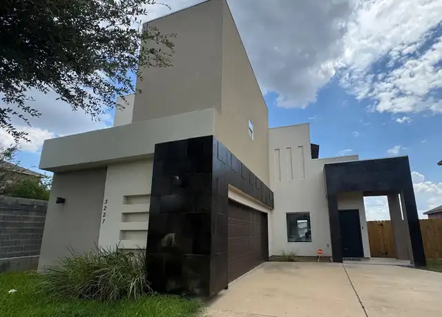 Property at 3227 Imperial Dr, Laredo, TX, 78045, 4 beds, 2.5 baths, [object Object]