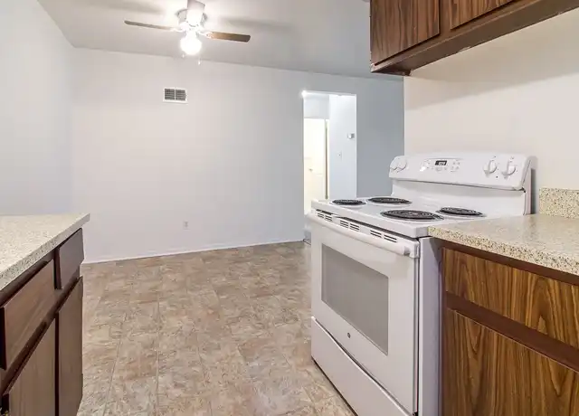 Property at Garfield Park Apartments - 16950 Kennedy Dr E, Fraser, MI, 48026, 1-2 bed, 1 bath, [object Object]