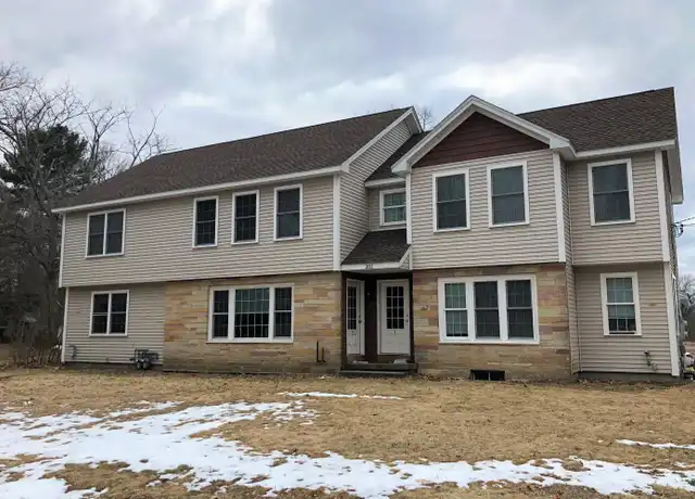 Property at 201 Middle St Unit 1, Hadley, MA, 01035, 4 beds, 2 baths, [object Object]