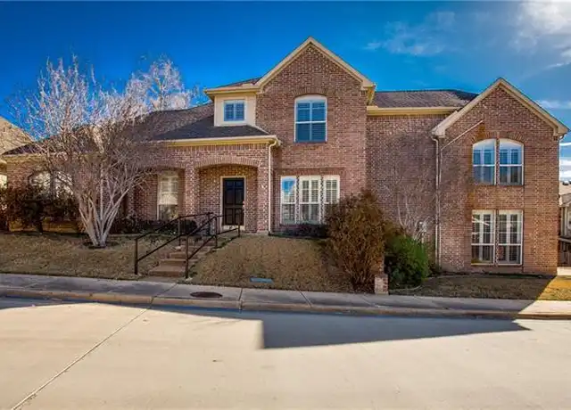 Property at 8678 Coppertowne Ln, Dallas, TX, 75243, 2 beds, 2 baths, [object Object]