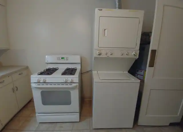 Property at 4108 Mesa Verde Ave NE Unit 3, Albuquerque, NM, 87110, 2 beds, 1 bath, [object Object]