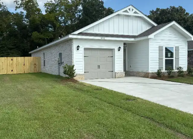 Property at 13792 Shea Cir, Foley, AL, 36535, 4 beds, 2 baths, [object Object]