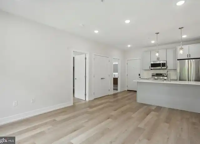 Property at 401 E Walnut Ln Unit 101, Philadelphia, PA, 19144, 1 bed, 1 bath, [object Object]