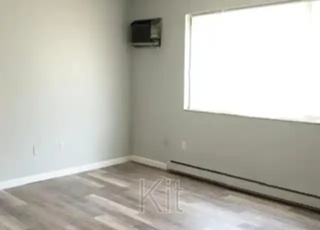 Property at 830 W Alexis Rd, Toledo, OH, 43612, 1 bed, 1 bath, [object Object]