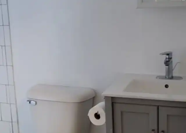 Property at 675 W Willis St Unit 10, Detroit, MI, 48201, 2 beds, 1 bath, [object Object]
