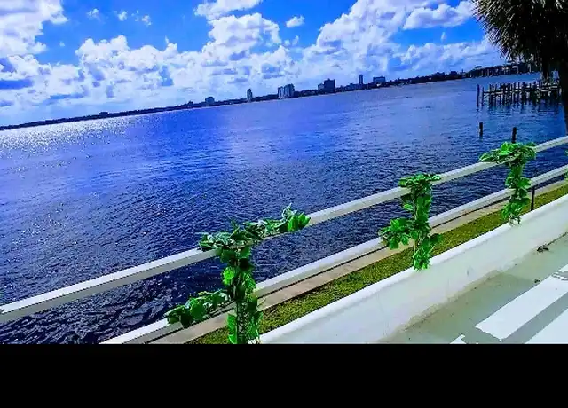 Property at 1660 River Rd Unit 19, Jacksonville, FL, 32207, 1 bed, 1 bath, [object Object]