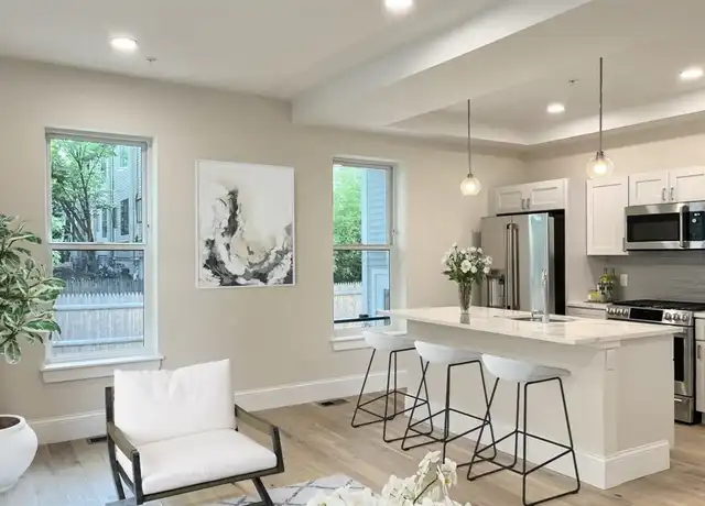 Property at 12 Arnold Cir #2, Cambridge, MA, 02139, 2 beds, 2 baths, [object Object]