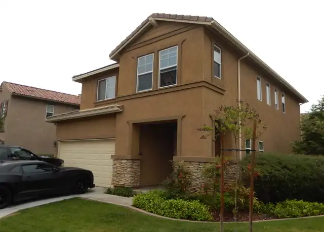 Property at 1455 Caracara Cir, El Cajon, CA, 92019, 4 beds, 2.5 baths, [object Object]