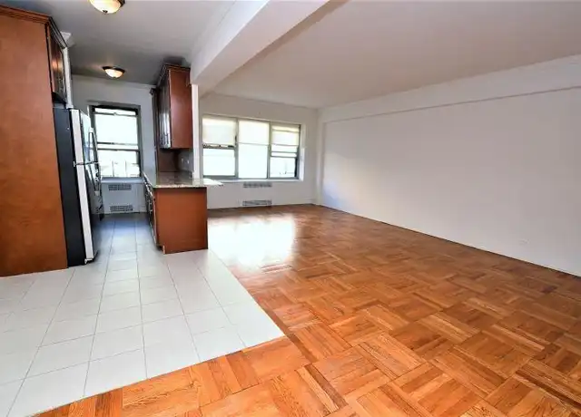 Property at 6333 98th Pl Unit 3K, Rego Park, NY, 11374, 1 bed, 1 bath, [object Object]