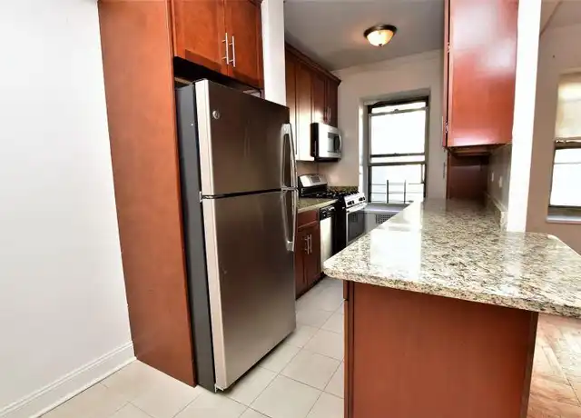 Property at 6333 98th Pl Unit 3K, Rego Park, NY, 11374, 1 bed, 1 bath, [object Object]