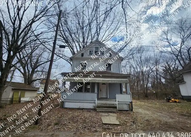 Property at 937 Argonne Ct, Akron, OH, 44311, 3 beds, 1 bath, [object Object]