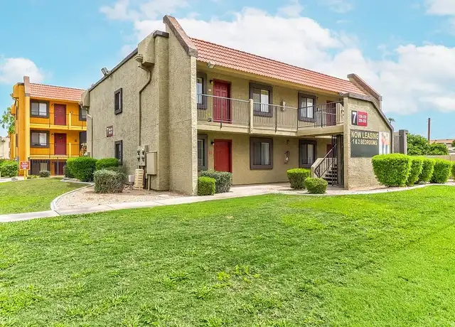 Property at The Oaks Apartments - 526 W Rio Salado Pkwy, Mesa, AZ, 85201, 1-2 bed, 1 bath, [object Object]