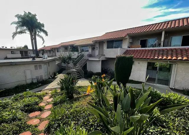 Photo of 551 W Greenwood Ave, La Habra, CA 90631